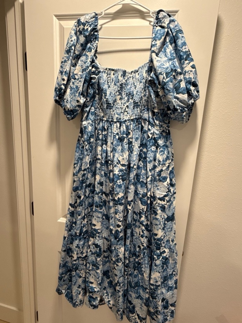 Abercrombie & Fitch Emerson Blue Floral Poplin Puff Sleeve Midi Dress